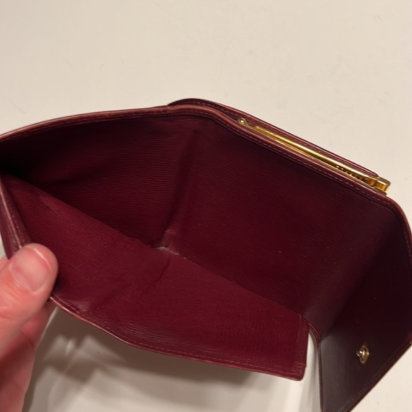 Cartier Kisslock Wallet - Picture 11 of 15